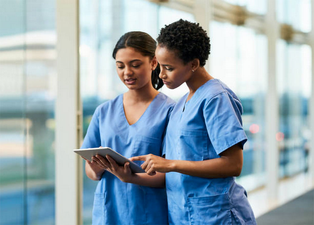 medical assistants using tablet