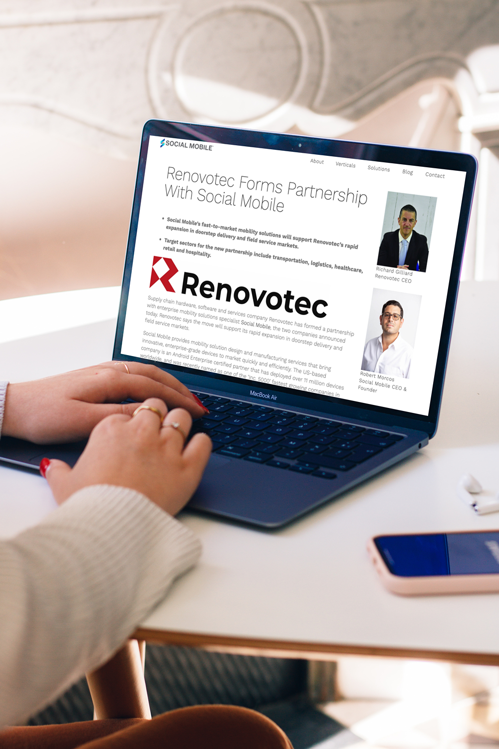 Renovotec Forms Partnership With Social Mobile