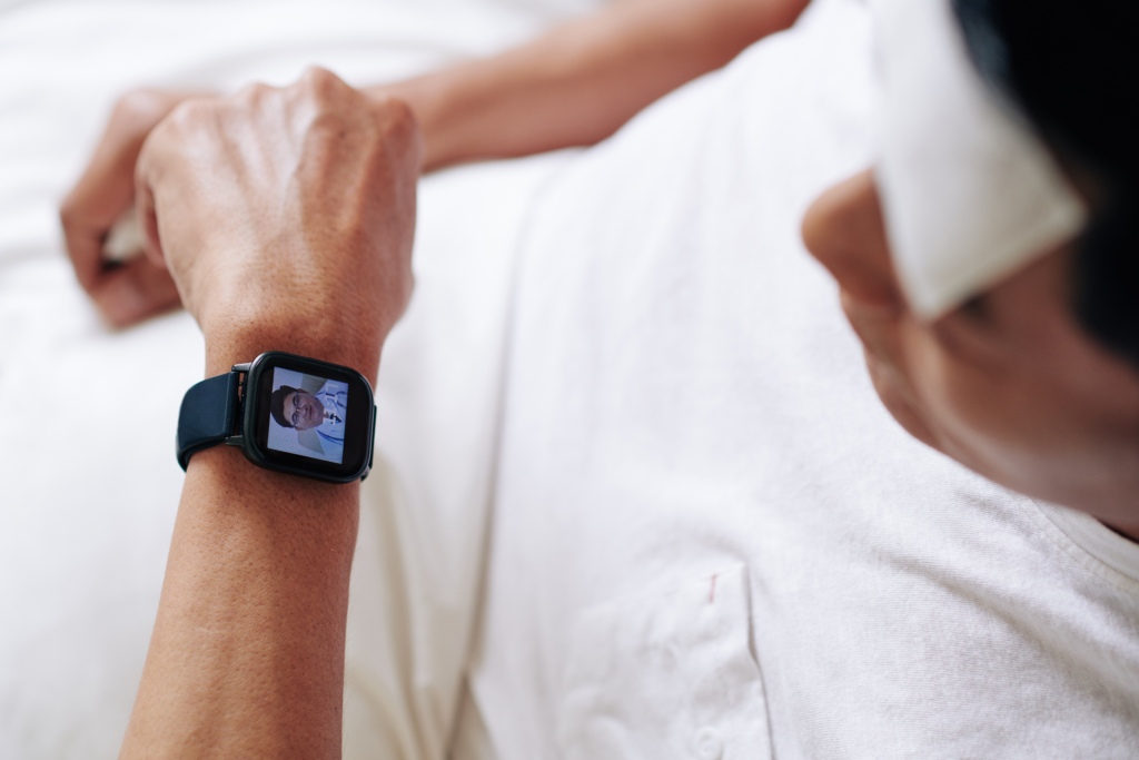 Custom Wearables Devices for Healthcare